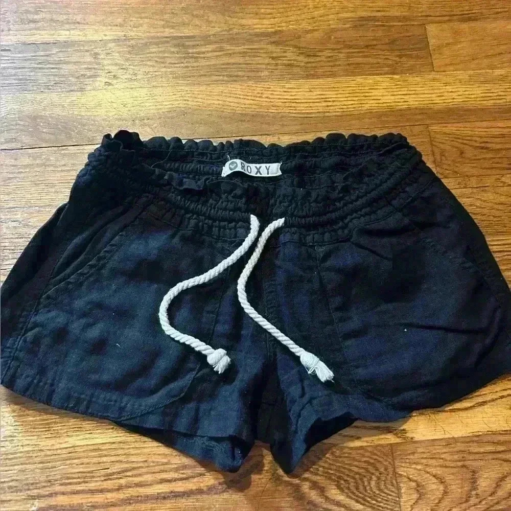 Roxy Black Linen Draw String Shorts, Xs - image 1